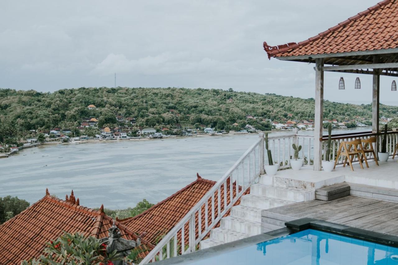 Lanussa Hill Villa نوسا ليمبونغان المظهر الخارجي الصورة