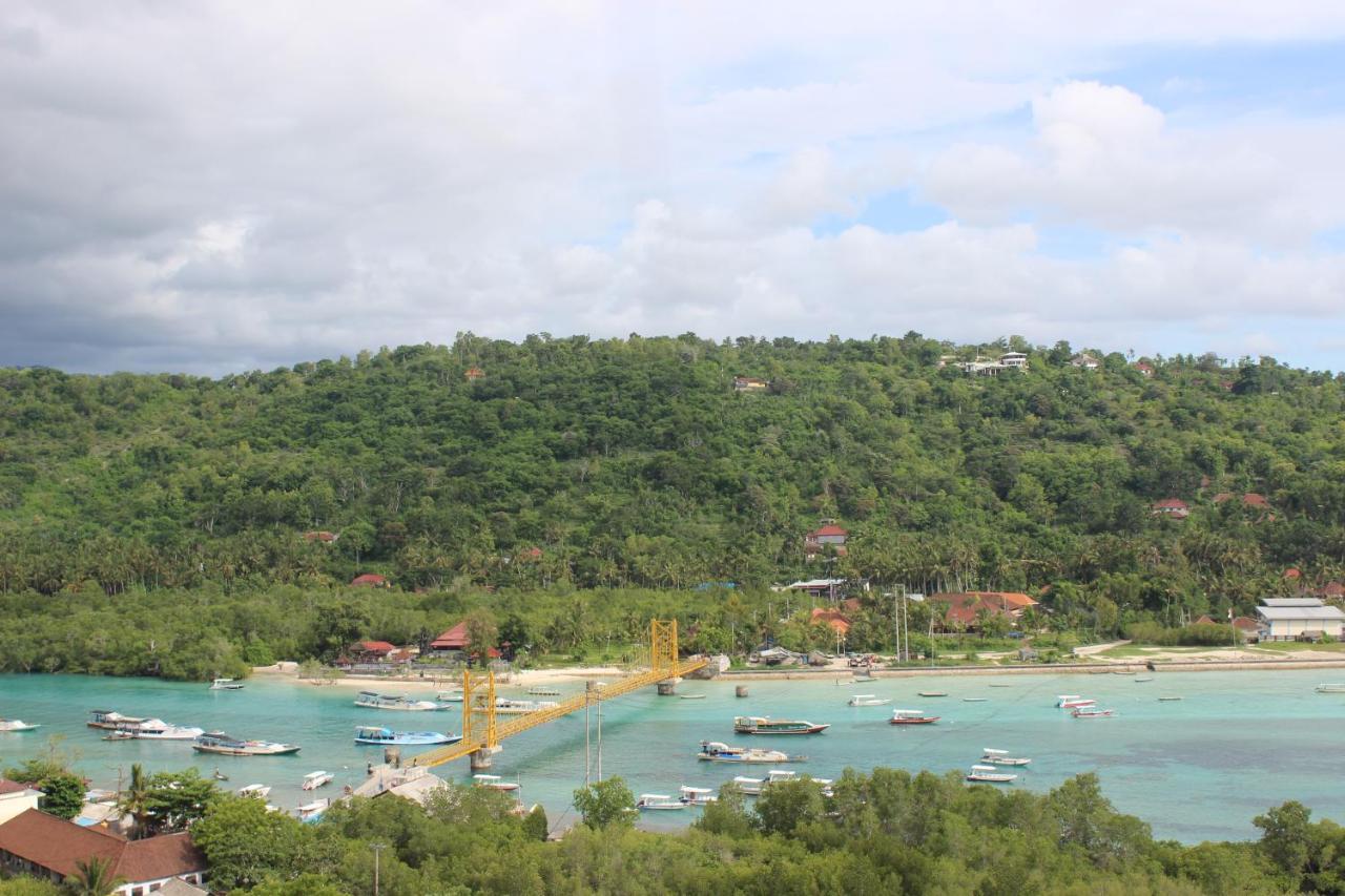 Lanussa Hill Villa نوسا ليمبونغان المظهر الخارجي الصورة